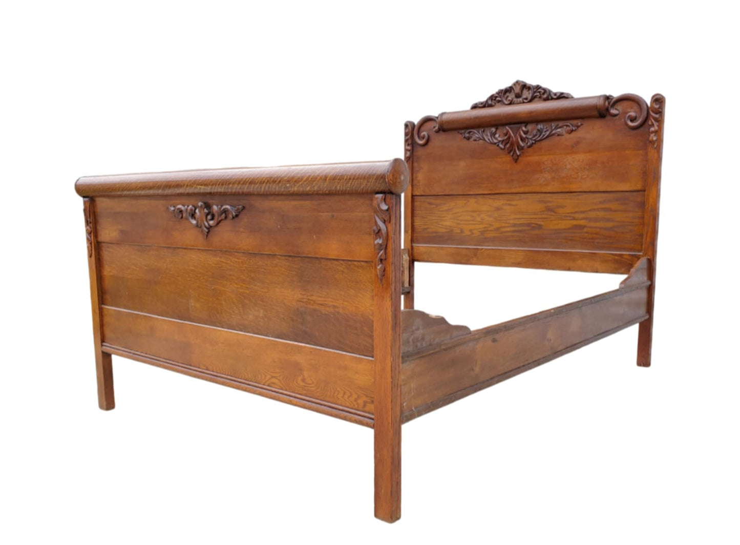 Antique Victorian Carved Oak Bed