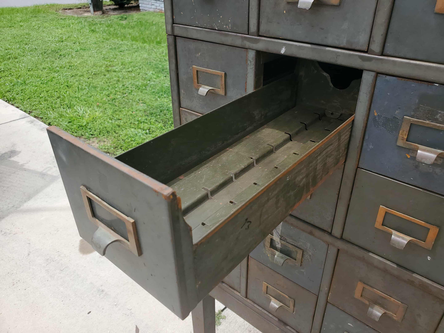 Stackable Multi-Drawer Cabinet with Stand/industrial Metal Storage Cabinet