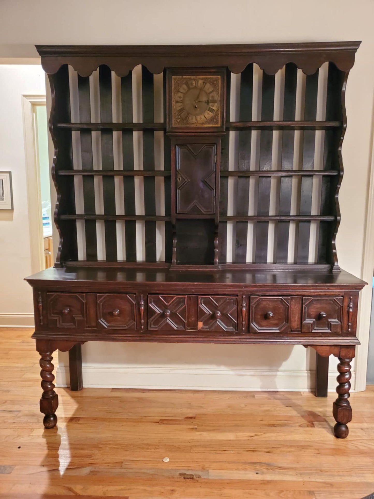 SOLD**SOLD**Antique Welsh Dresser/ Antique Sideboard/ Antique Hutch