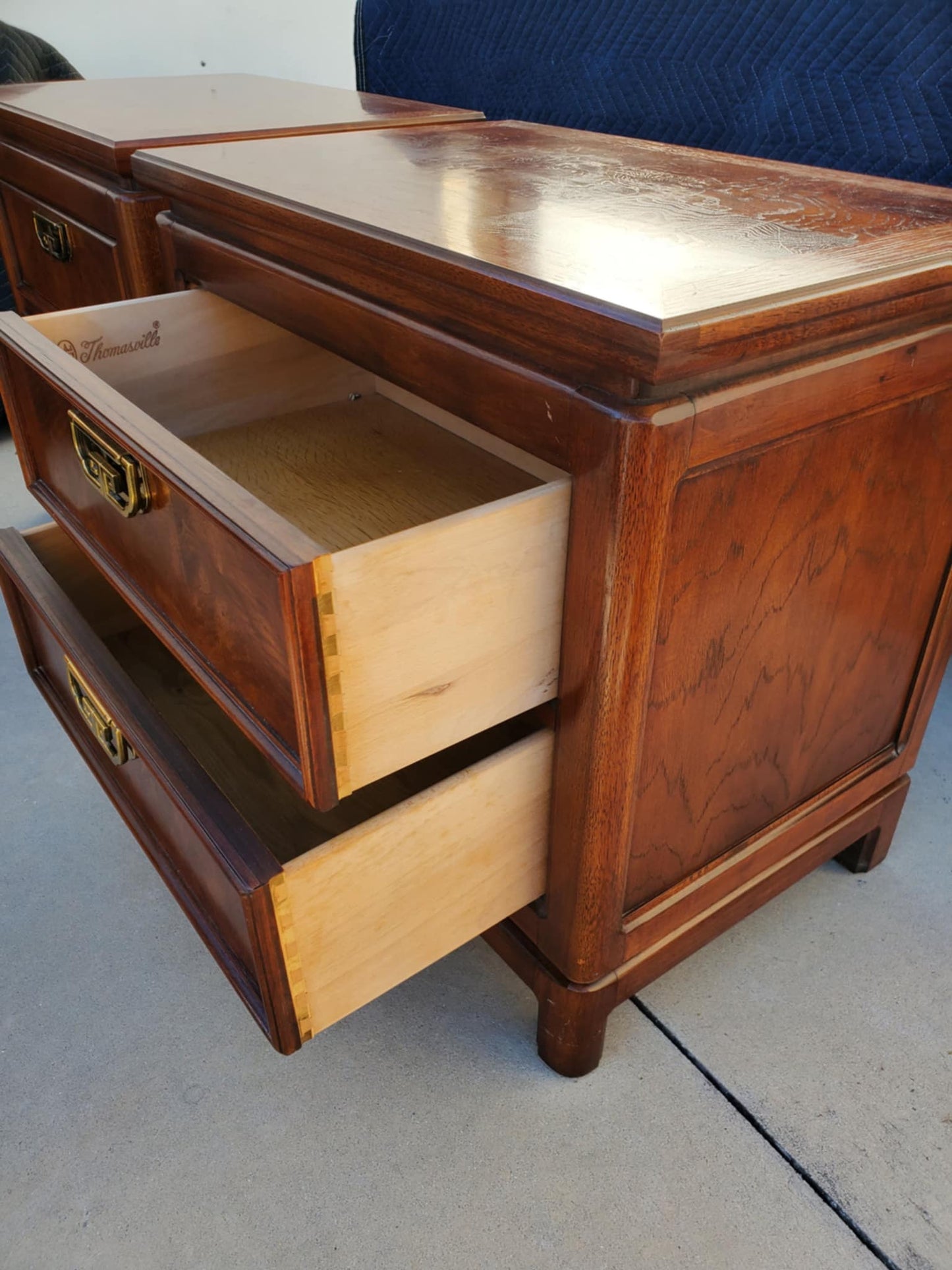 SOLD**SOLD**Chinoiserie Thomasville Vintage Nightstands