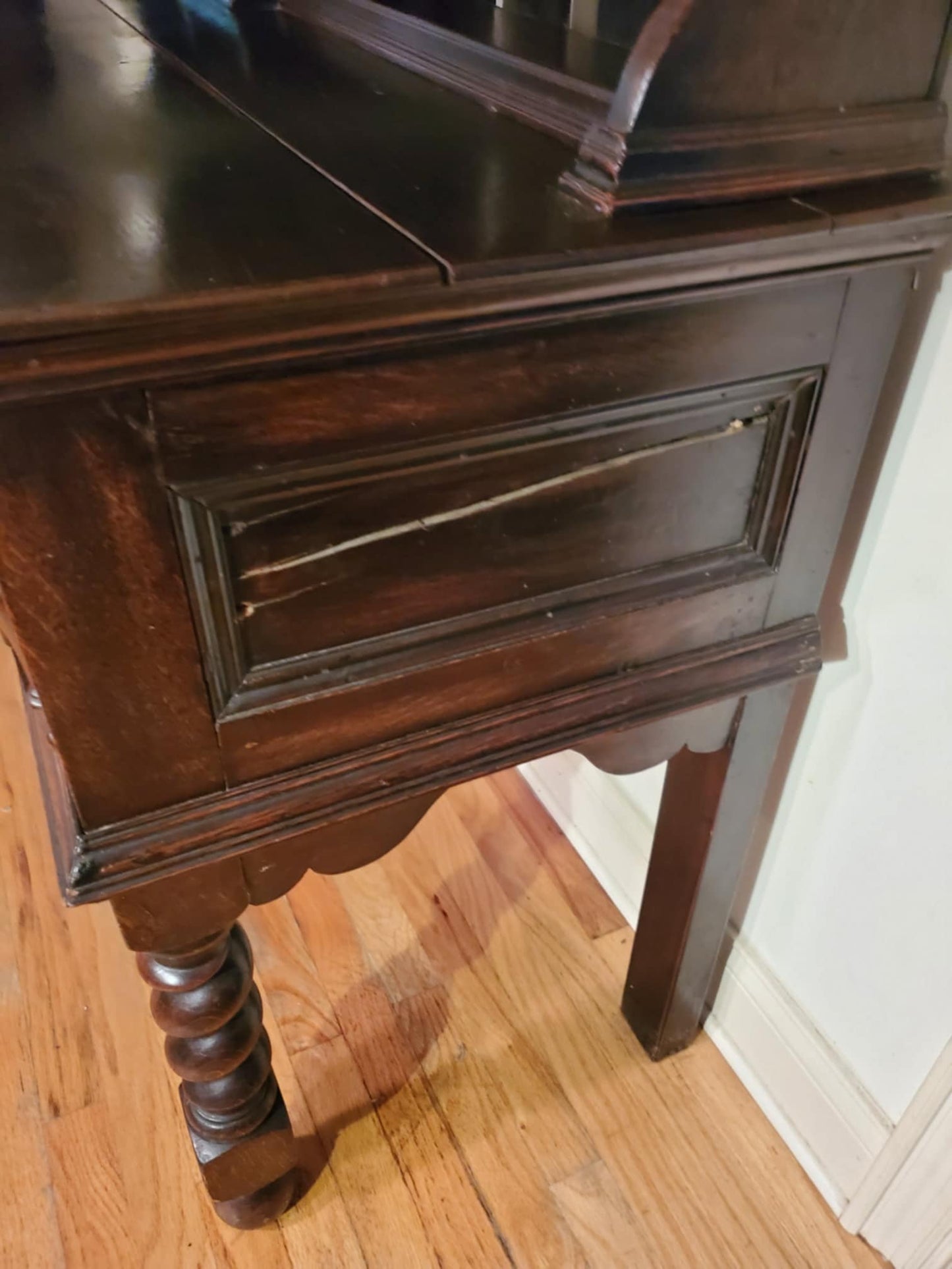 SOLD**SOLD**Antique Welsh Dresser/ Antique Sideboard/ Antique Hutch