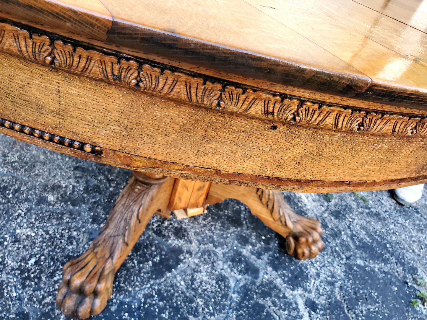 Antique Claw Foot Table