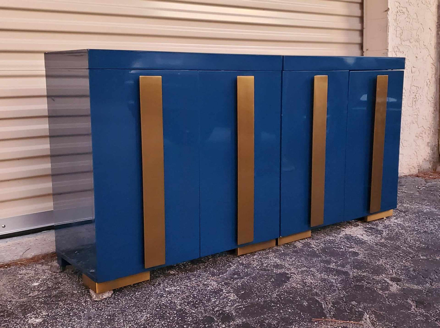 Davet Blue Nightstands/ Blue and Gold Davet Modern Buffet/ Modern Nightstands