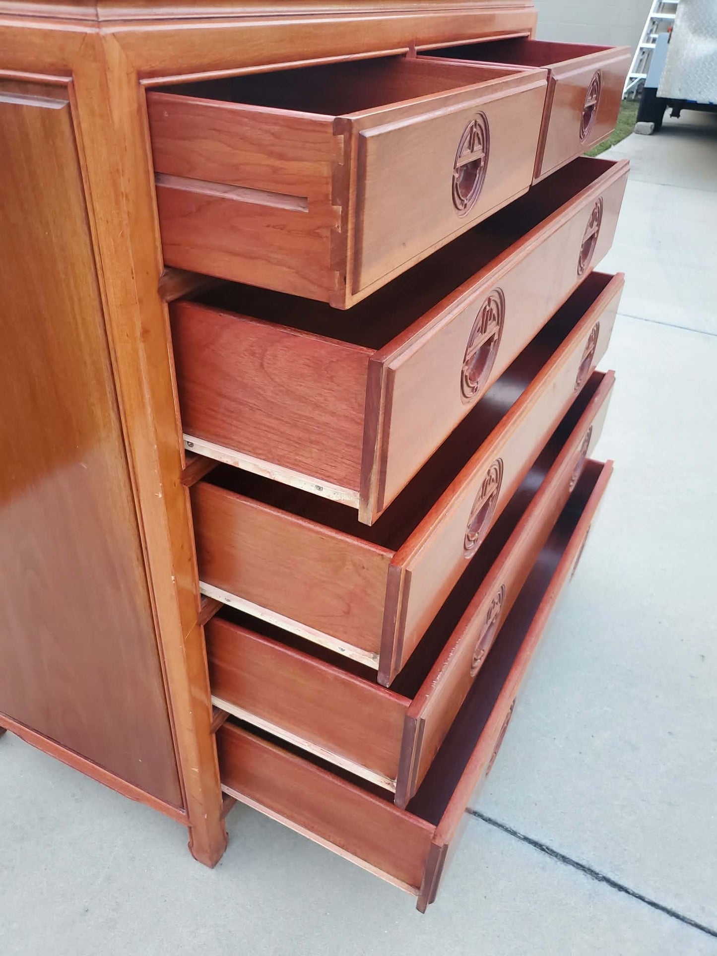 George Zee Rosewood Tallboy/ George Zee Rosewood Chest/ George Zee Rosewood Dresser
