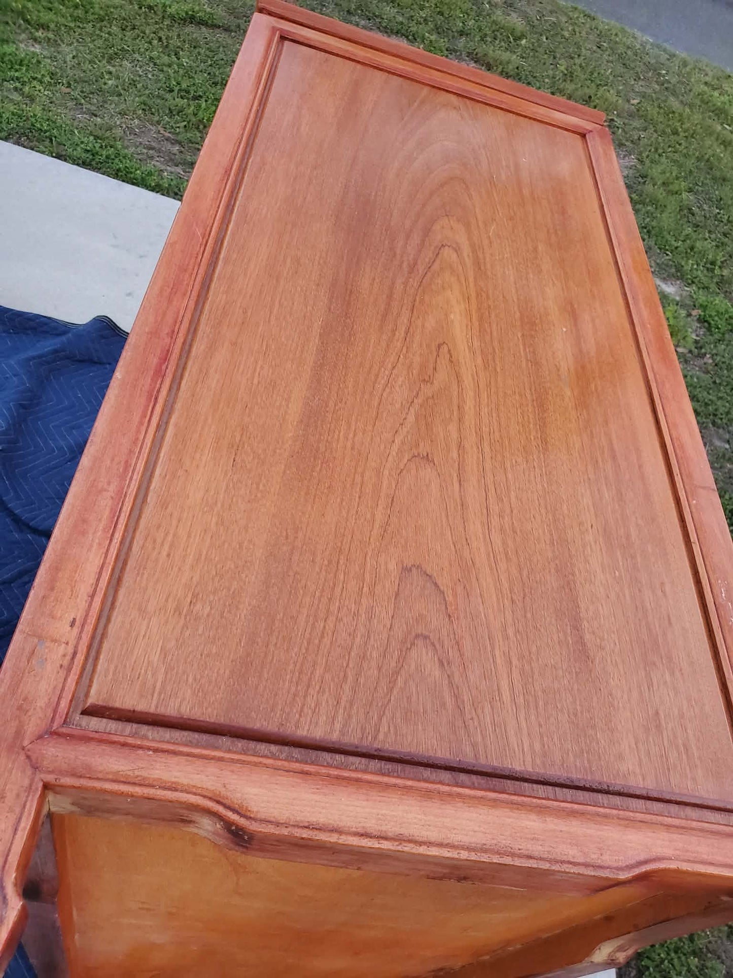 George Zee Rosewood Tallboy/ George Zee Rosewood Chest/ George Zee Rosewood Dresser